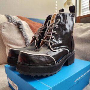 NIB Fluevog Revna boots in black, size W12/M10